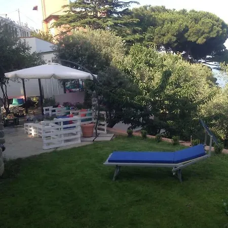 Fronte Mare Villa
